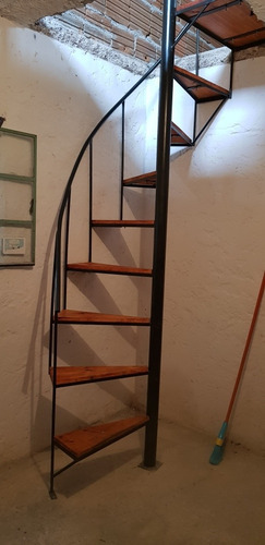 Escaleras Caracol 13500 Colocadas En 2 Horas