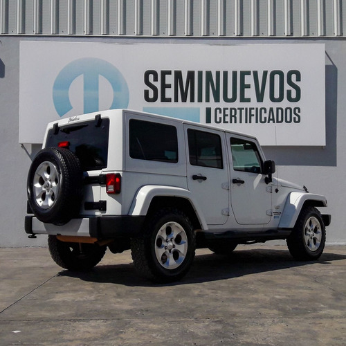 Imagen 7 de 15 de Jeep Wrangler 2015 3.6 V6 Unlimited Sahara 4x4 At