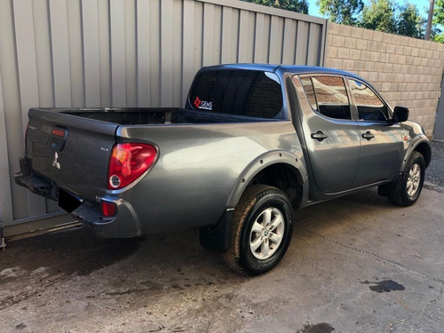 Mitsubishi L200 Triton Gls 4x4 M/t
