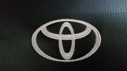 Cubreasientos / Funda Simil Cuero Toyota Corolla