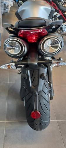 Imagen 4 de 10 de Aprilia Shiver 900
