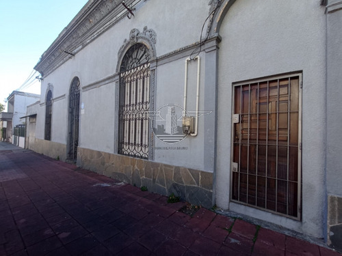 Se Vende Casa 3 Dormitorios En La Uniòn