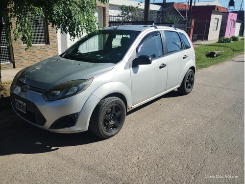 Ford Fiesta 1.6 Max One Ambiente Plus