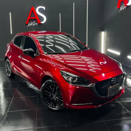 Mazda 2 1.5 Touring Carbon Edition At