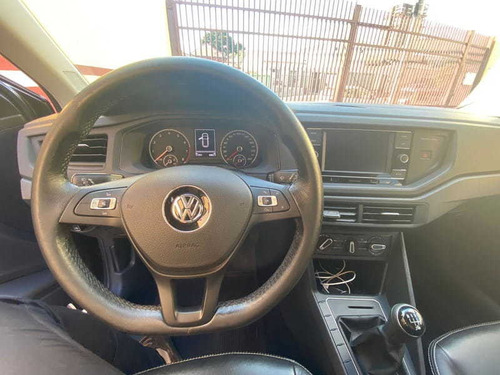 Imagem 8 de 9 de Volkswagen Polo Mf