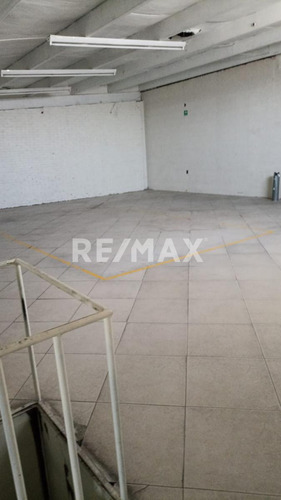 Local En Renta En Plaza Comercial Av. Tecnologico, Metepec Estado De Mexico