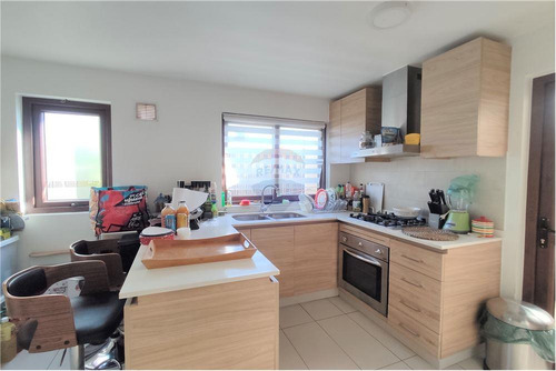 Imagen 5 de 13 de Casa En Venta 4d + 3b + 4e, La Florida- Alto Macul