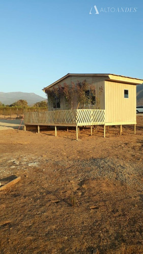 Casa En Venta De 3 Dorm. Condominio En Valle Alegre Quintero