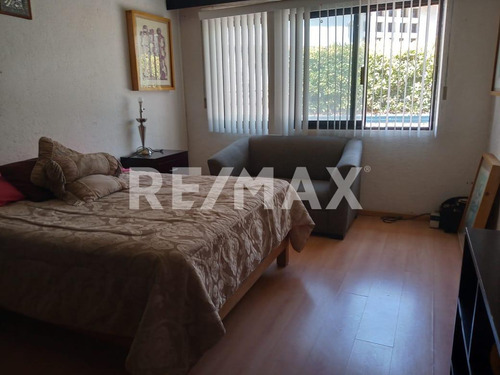 Casa En Avenida De La Rica En Villas Del Meson