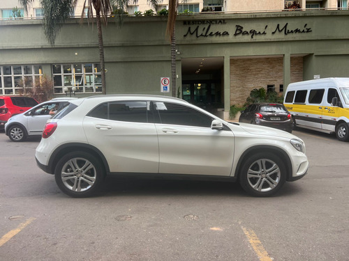 Mercedes-Benz Classe GLA 1.6 Enduro Turbo Flex 5p