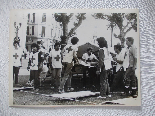 9341- Foto Orig. U C R Alfonsin R. Dia Asuncion 1983 Cronica
