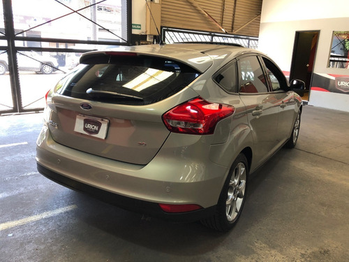 Ford Focus Iii 2.0 Se Plus Mt 2015 Urion Autos