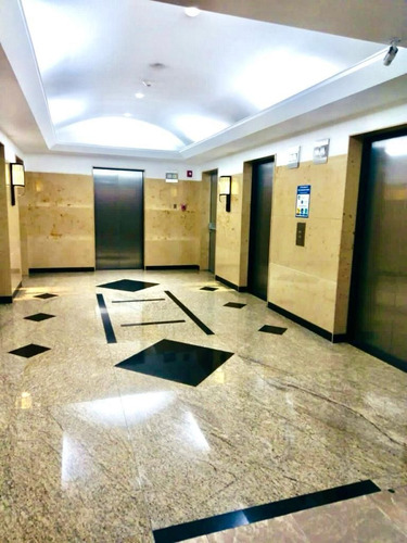 Oficina O Local De 30m2 Acondicionado En Reforma