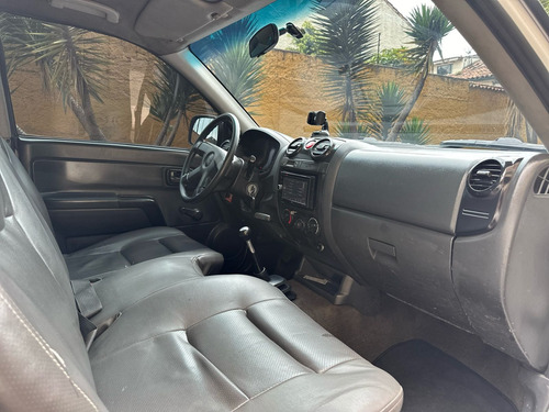 Chevrolet LUV D-MAX 2.5 Cabina Sencilla 4X2 Mt