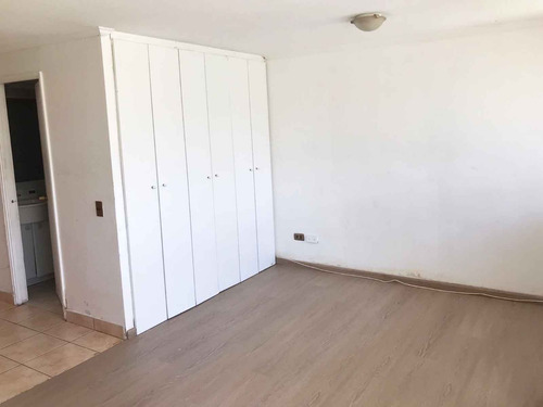 Departamento Estudio Cumming Yungay Esq. Parque Balmaceda