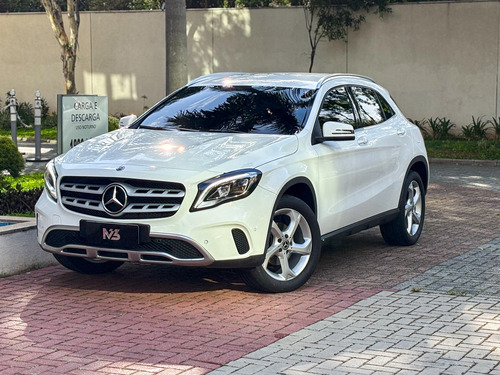 Mercedes-Benz Classe GLA 1.6 Advance Turbo Flex 5p