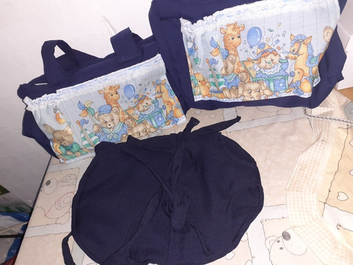 Imagen 7 de 10 de Bolso Bolsito Con Cambiador De Muñecas
