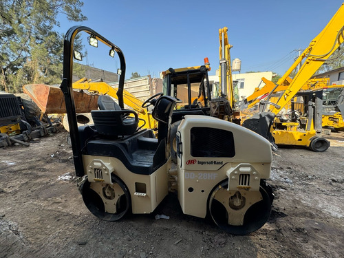 Vibrocompactador Ingersoll-rand Dd-28hf