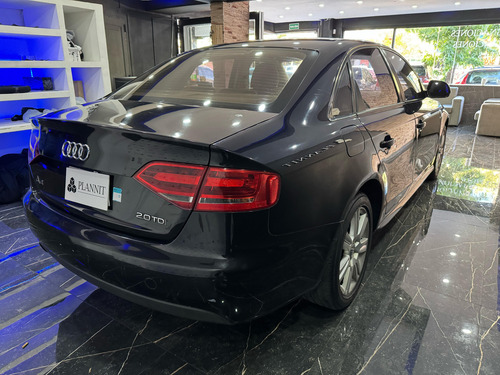 Audi A4 2.0 I Manual