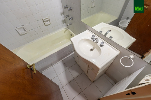 Excelente Semipiso De 3 Ambientes