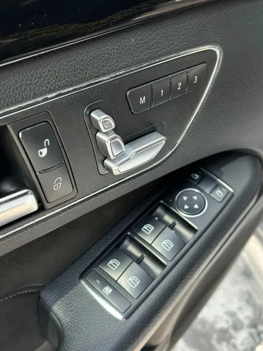 Mercedes-Benz Clase E 2.0 Cgi 211 hp