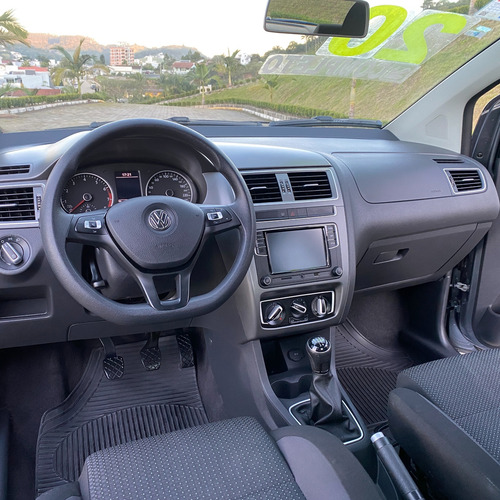 Volkswagen Fox 1.6 MSI TOTAL FLEX CONNECT 4P MANUAL