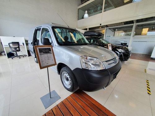 Imagen 16 de 25 de Peugeot Partner Furgon Confort 1.6 115cv Nafta Stock Ld