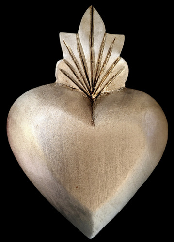 Corazon Artesanal Tradicional De 19cm Con Llama