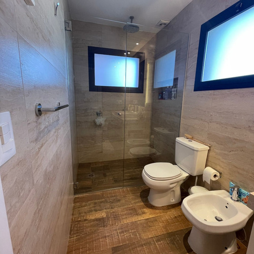 Hermosa Casa En Alquiler 3 Dorm Y Servicio En La Tahona Barrio Privado
