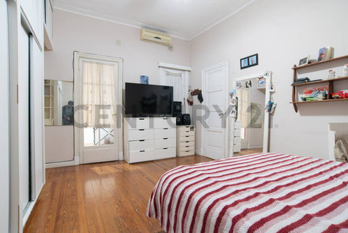 Venta De Ph Con Entrada Independiente En Lanús Este Centro. Apto Crédito! Bajó De Precio!