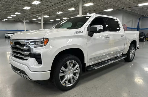 Chevrolet Silverado 5.3 V8 High Country