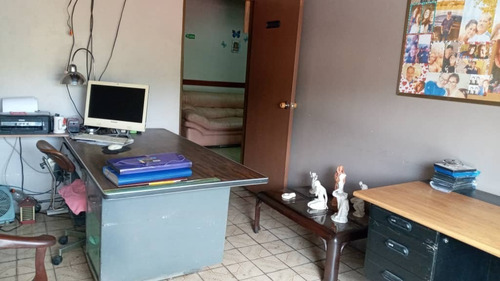 Imagen 5 de 14 de Casa + 2 Locales Comerciales Punta Brava Los Teques