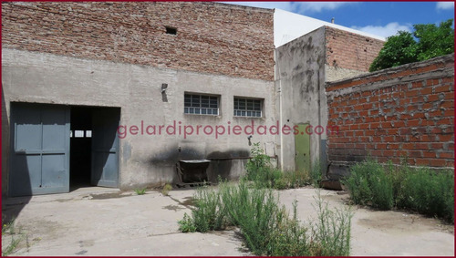 Imagen 7 de 11 de Depósito Venta Villa Mitre Sócrates 1300 Bahia Blanca