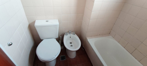 Depto 3 Amb Venta Villa Urquiza Con Balcon Y Luz!