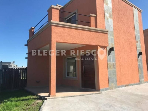 Imagen 20 de 30 de Casa En Venta Ubicado En Vila Marina I, Villanueva (tigre)