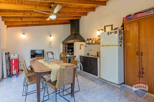 Casa En Venta La Plata