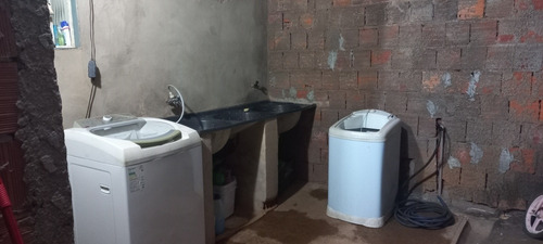 Imagem 9 de 13 de Casa 2 Qrts,um Sendo Suíte,garagem Espaçosa,