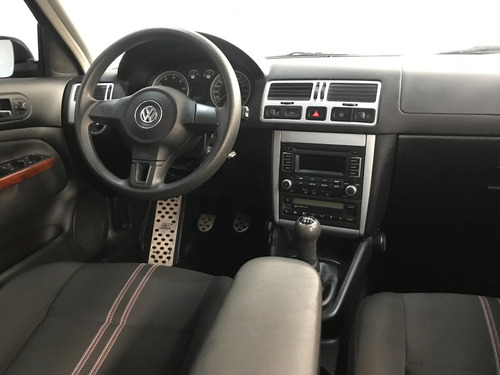 Imagen 21 de 25 de Volkswagen Bora 1.8t Highline 1.8 T Manual Tela Cuero Vento