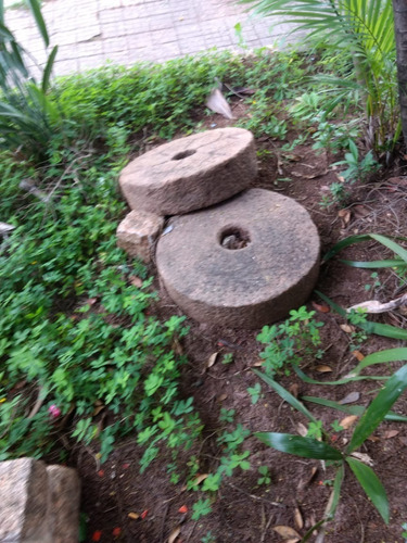 Pedra Mó - Pedra De Moenda - Moinho De Grãos (Usado)