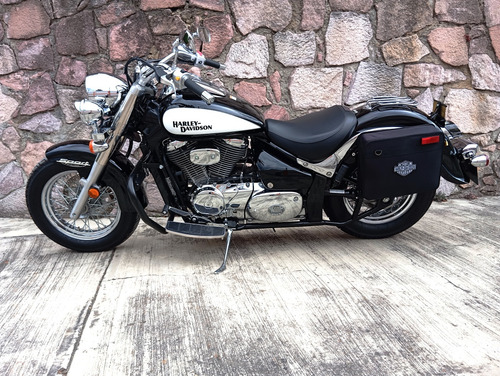 Suzuki Boulevard C-50 Customizada