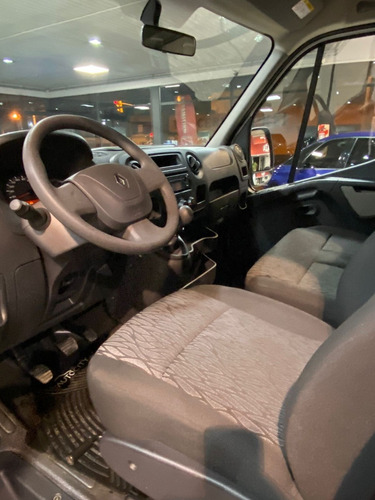 Imagen 8 de 23 de Renault Master 2.3 Minibus 14+1