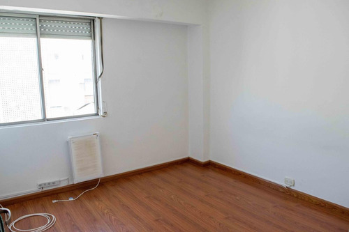 Imagen 9 de 10 de Departamento - Mart.-fleming/panam.