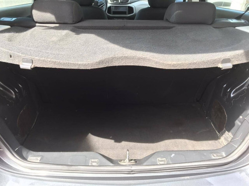 Imagem 14 de 15 de Chevrolet Onix 1.0 Mpfi Joy 8v Flex 4p Manual