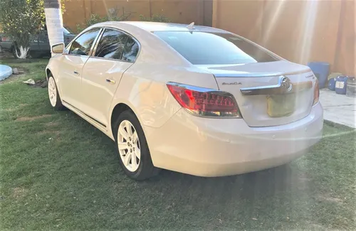 Buick LaCrosse C At