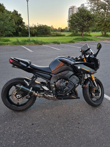 Yamaha Fazer 800