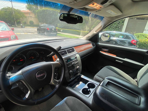 Imagen 9 de 15 de Chevrolet Suburban Gmc 2007