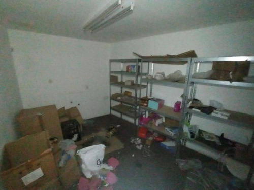 Imagen 5 de 6 de Peatonal Sarandí Y Treinta Y Tres