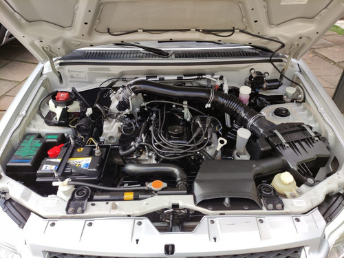 Imagem 6 de 14 de Pajero Tr4 2014 4x2 Manual Em Ótimo Estado