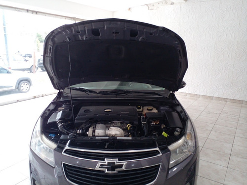 Imagen 7 de 14 de Chevrolet Cruze
