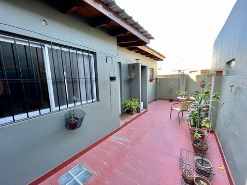 Imagen 25 de 27 de Venta Ph 4 Ambientes Con Terraza En Montecastro